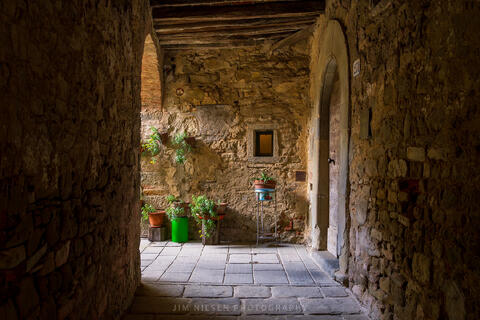 Volpaia Passage