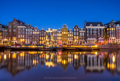 Along the Singel