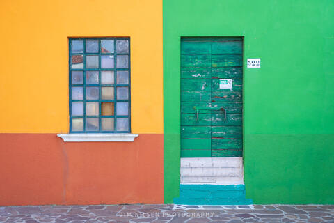 The Entrance to 522