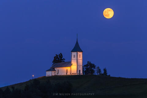 St. Primoz Moon
